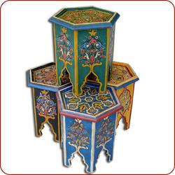 Zouak Corner Table