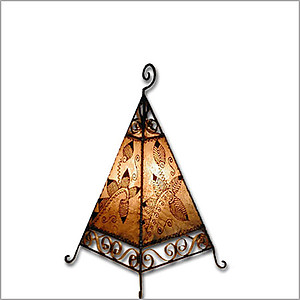 Pyramid Henna Lamp