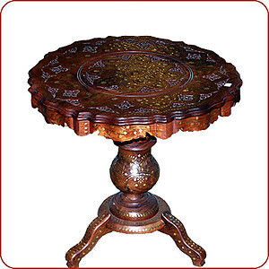 Zahra carved table