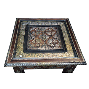 Assila Moroccan Corner Table