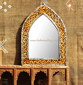 Taj Sultan Bone Mirror