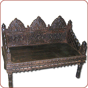 Mogul Carved Bench